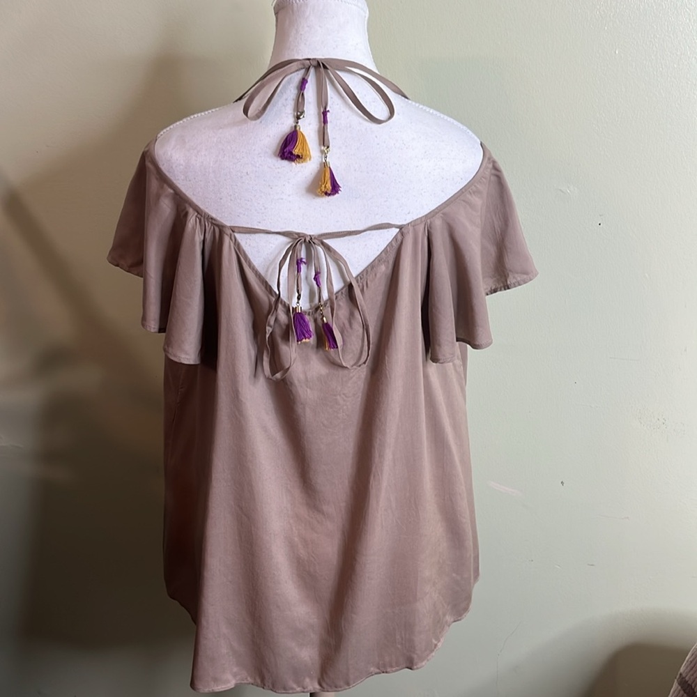 anthropologie blank london taupe tie neck beaded neckline flutter sleeve top - Picture 7 of 17